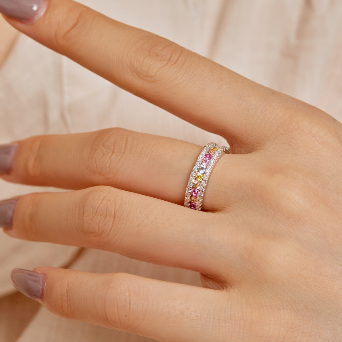 [Baslove]Delicate Colorful Round Cut Daily Ring