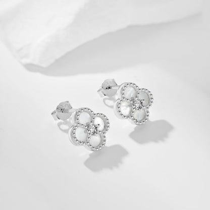 [Baslove]Four-Leaf Clover Flower Shape Exquisite Earrings