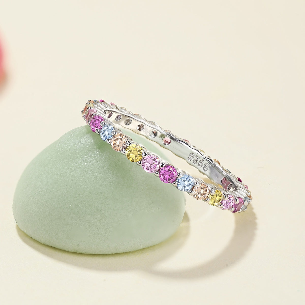 [Baslove]Elegant Vivid Round Cut Daily Ring