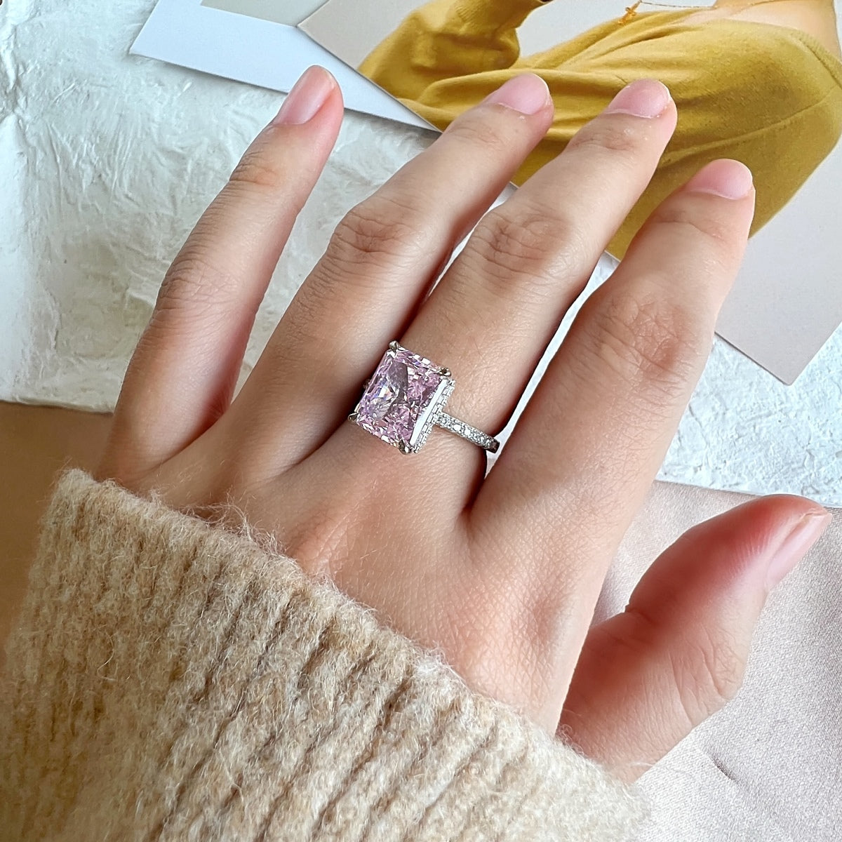 [AURORA]4,0 Karat Luxuriöser Verlobungsring