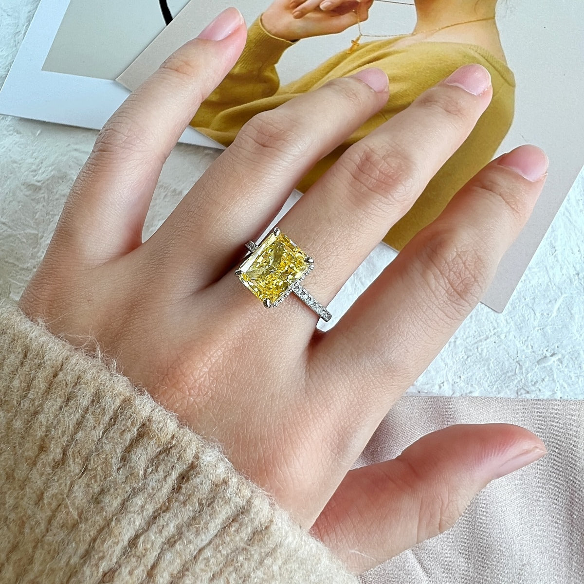 [AURORA]4,0 Karat Luxuriöser Verlobungsring
