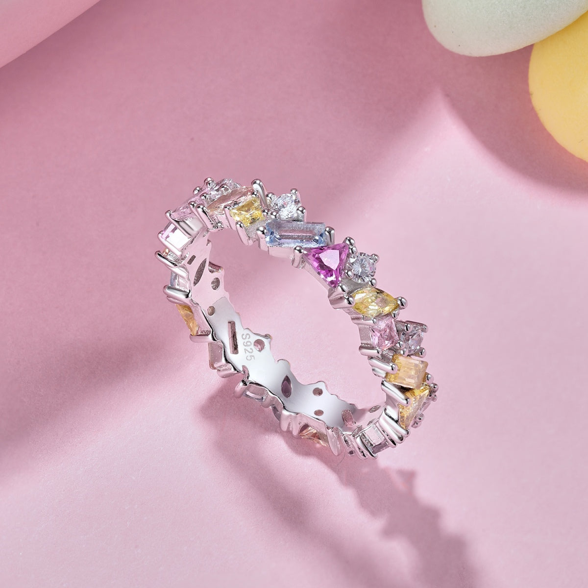 [Baslove]Dazzling Polychromatic Multi cut Daily Ring