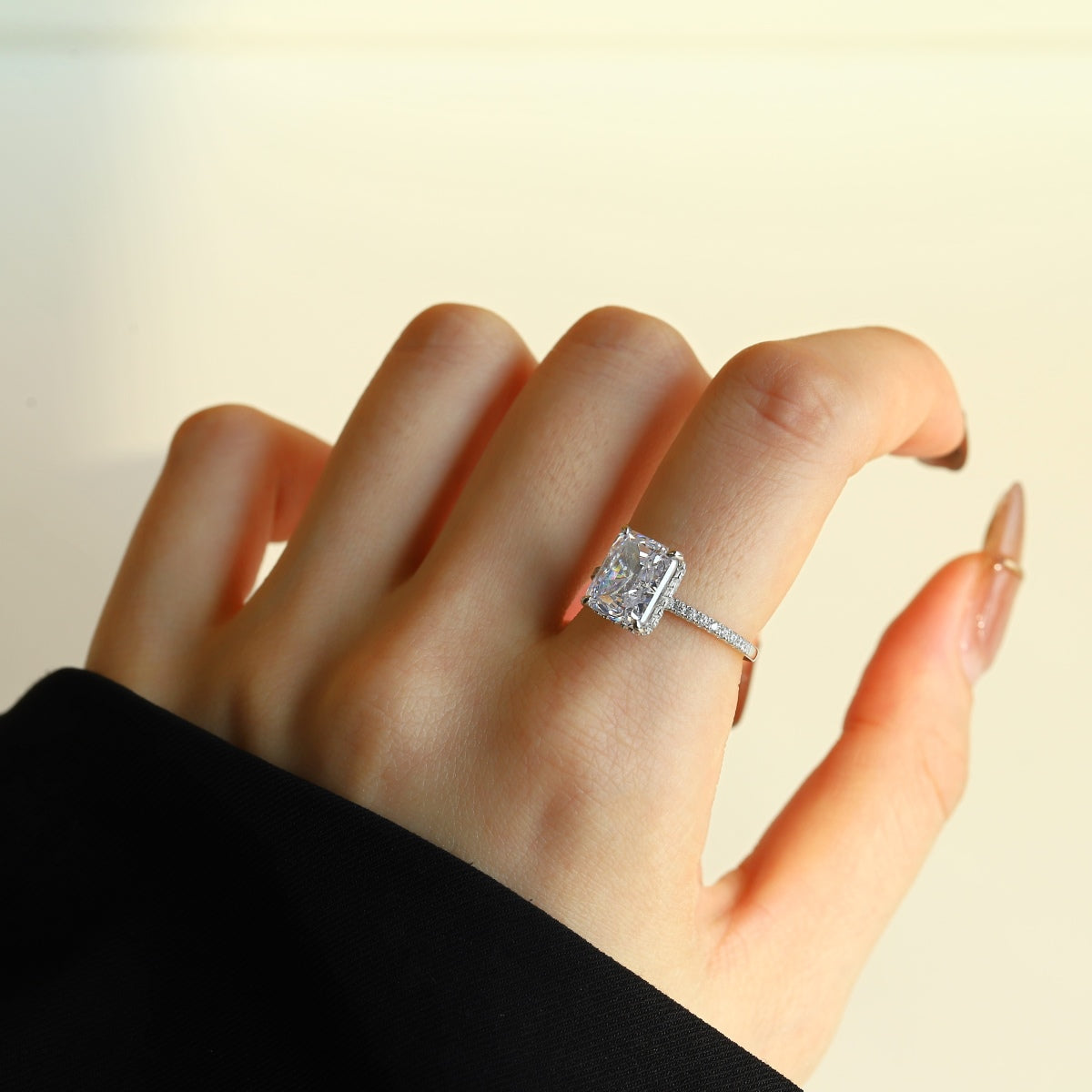 [AURORA]4,0 Karat Luxuriöser Verlobungsring
