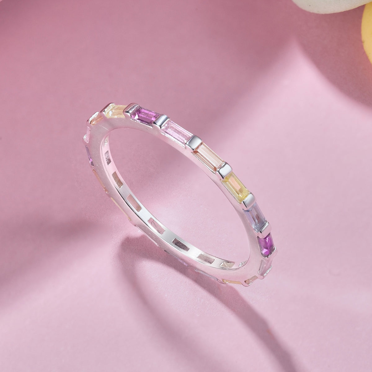 [Baslove]Exquisite Multicolored Emerald Cut Daily Ring