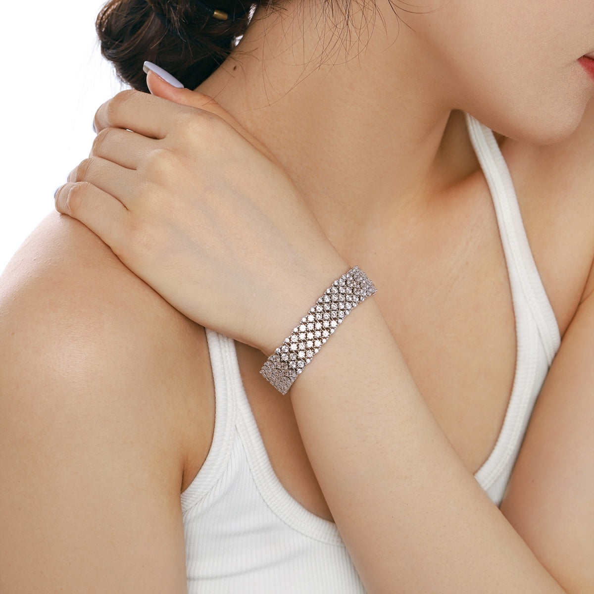 [AURORA] Verziertes, elegantes Party-Armband im Rundschliff