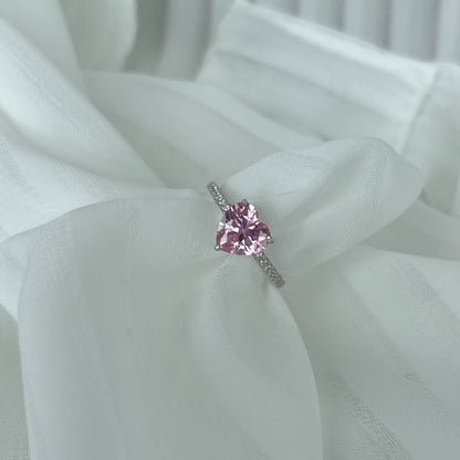 [Baslove]2.0 Carat Dazzling Lustrous Heart Cut Lover Ring