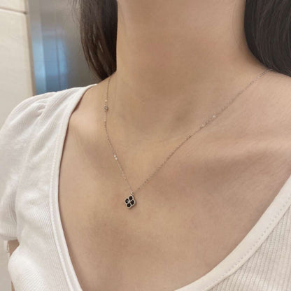 [Baslove]Delicate Flower Shape Necklace