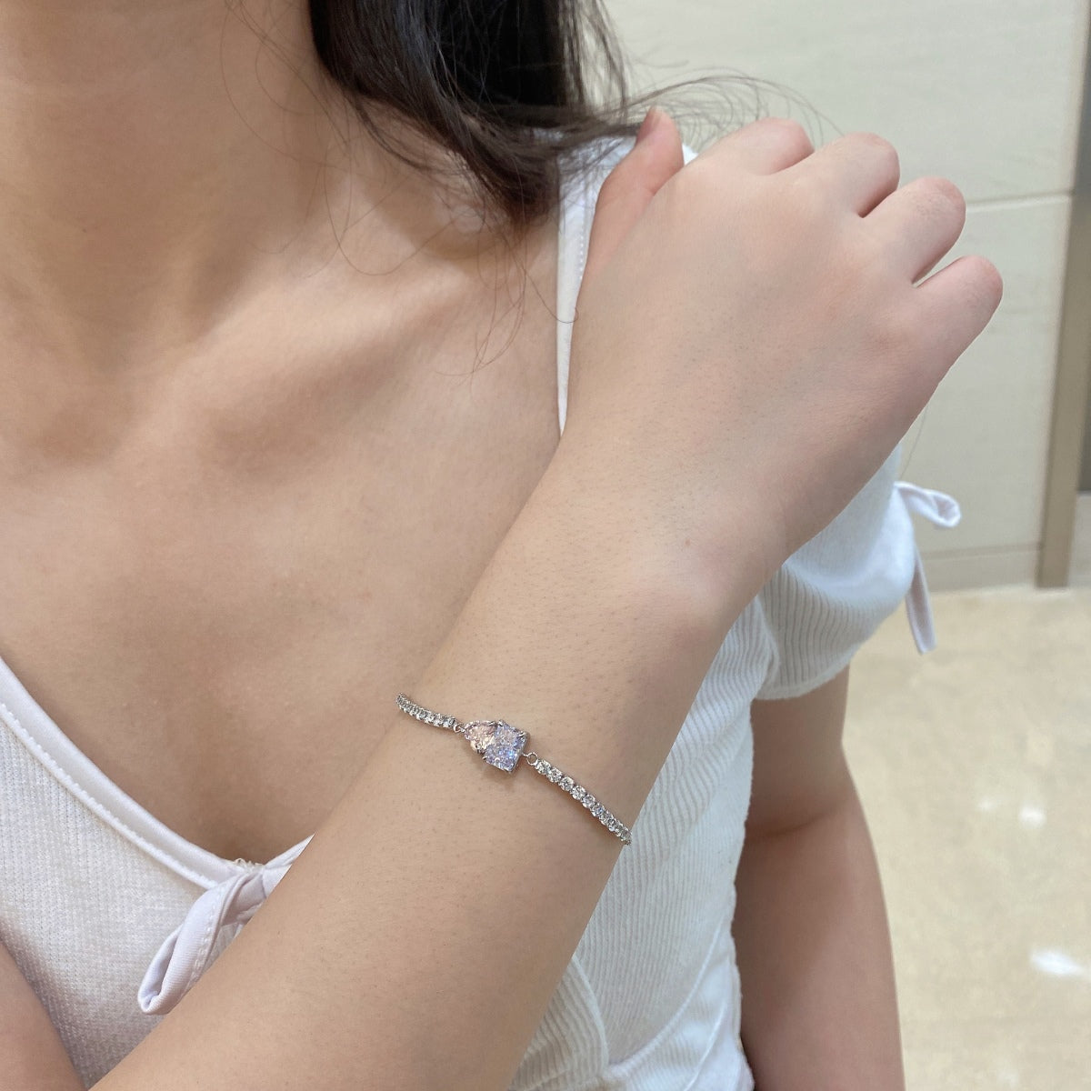 [Baslove]Dazzling Unique Multi Shape Lover Bracelet