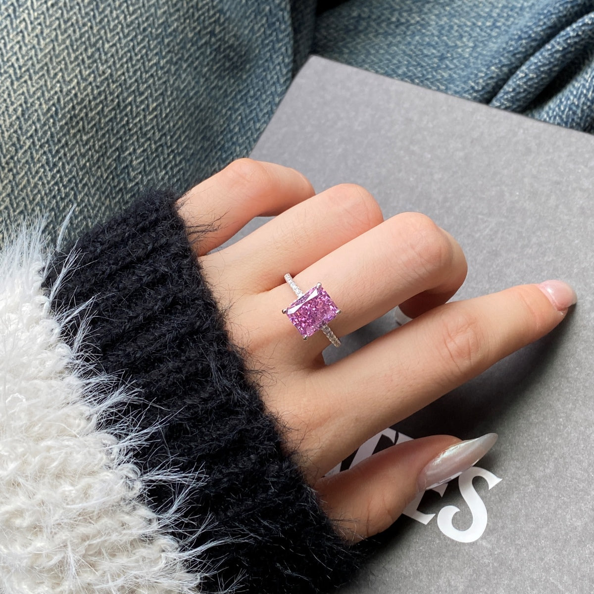[AURORA]4,0 Karat Luxuriöser Verlobungsring