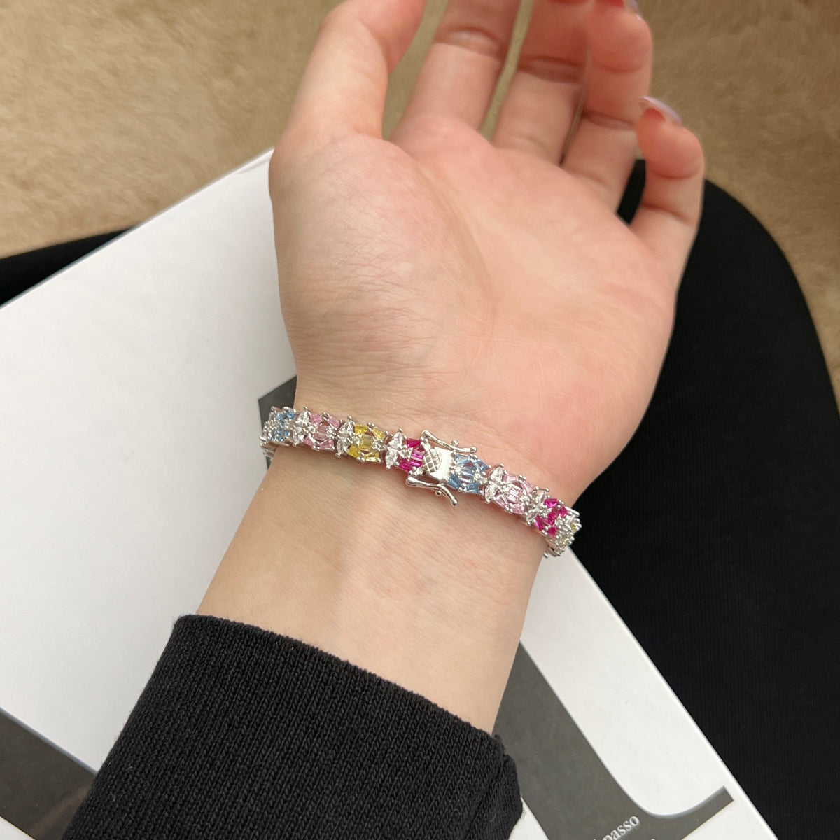 [AURORA]繊細でカラフルなマルチカットパーティーブレスレット