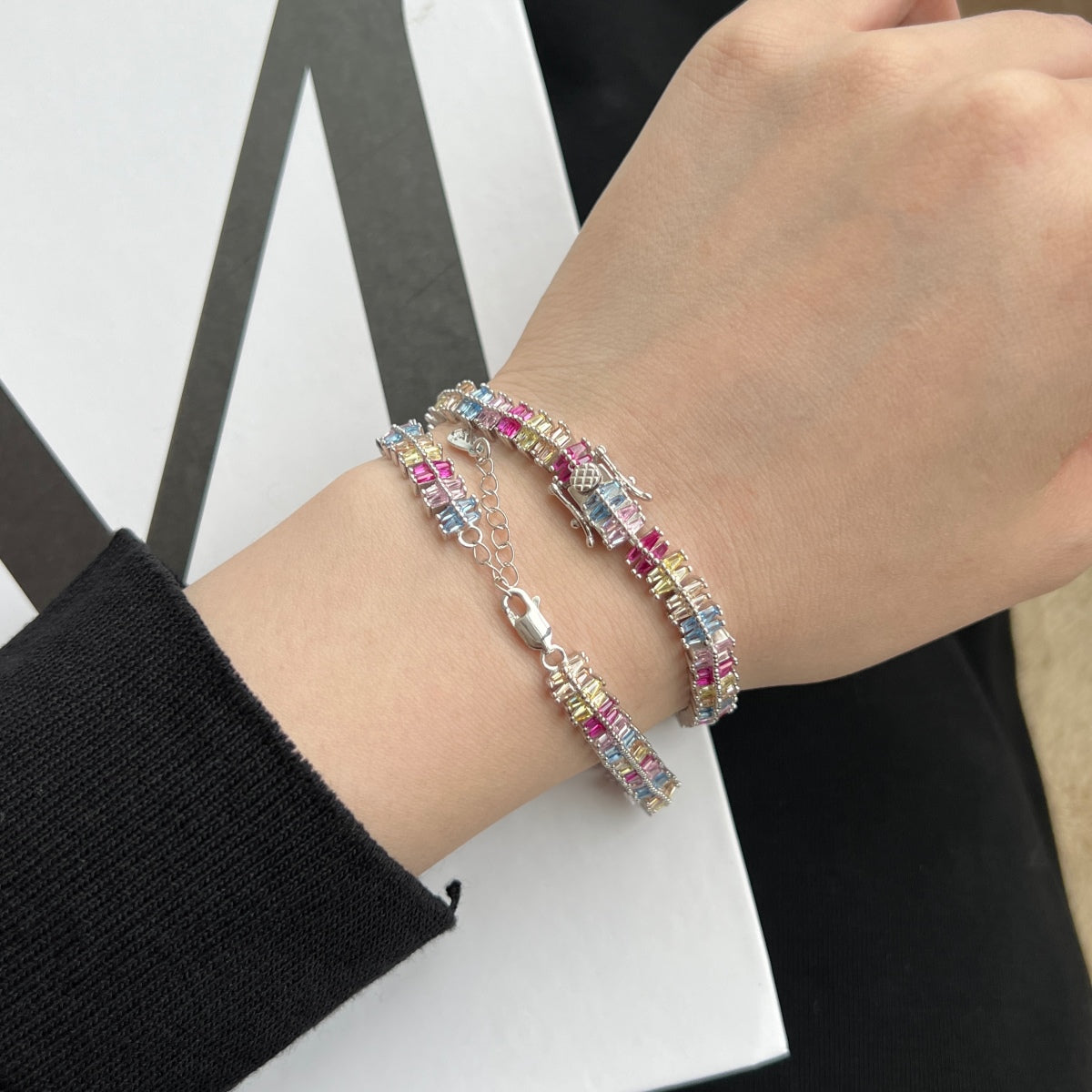 [AURORA]きらめく美しいマルチカットパーティーブレスレット