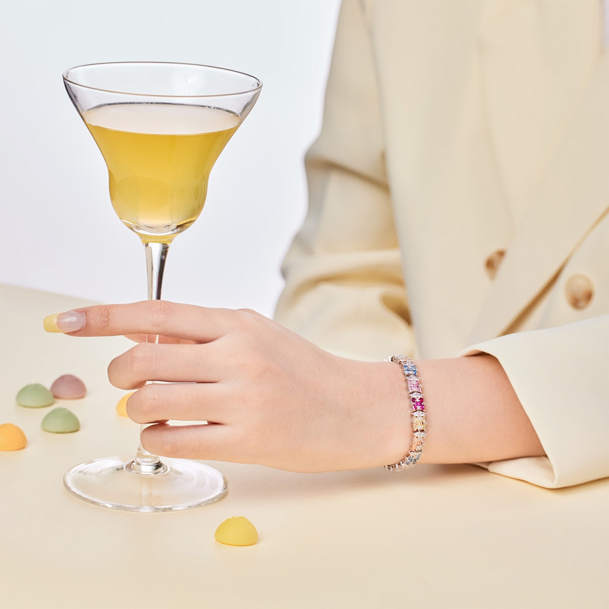 [AURORA]繊細でカラフルなマルチカットパーティーブレスレット