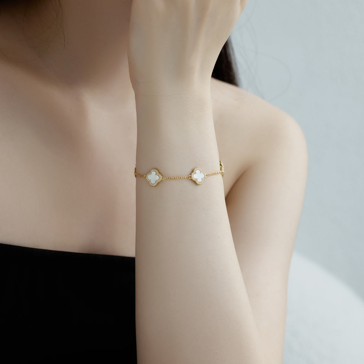 [Baslove]Four-Leaf Clover Exquisite Bracelet