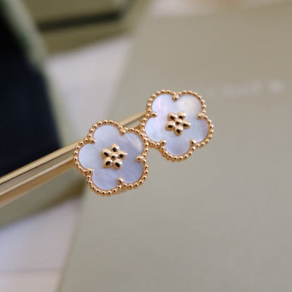 [Baslove]LUCKY PINK GOLD WHITE MOP EARRINGS