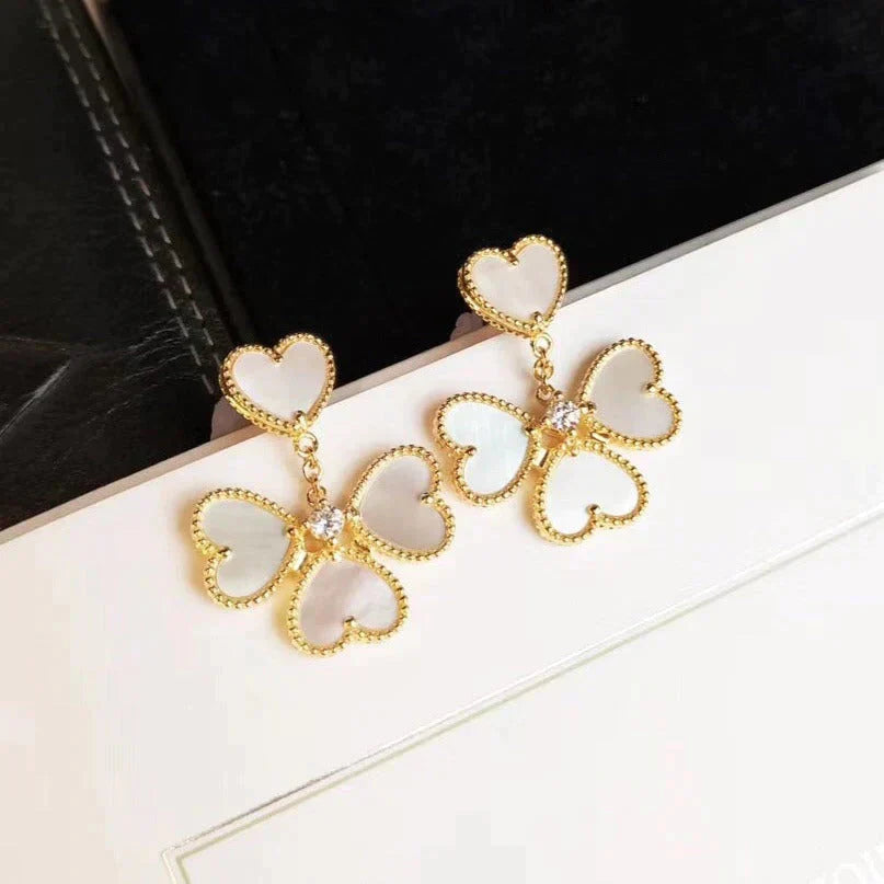 [Baslove]CLOVER SWEET WHITE MOP EARRINGS