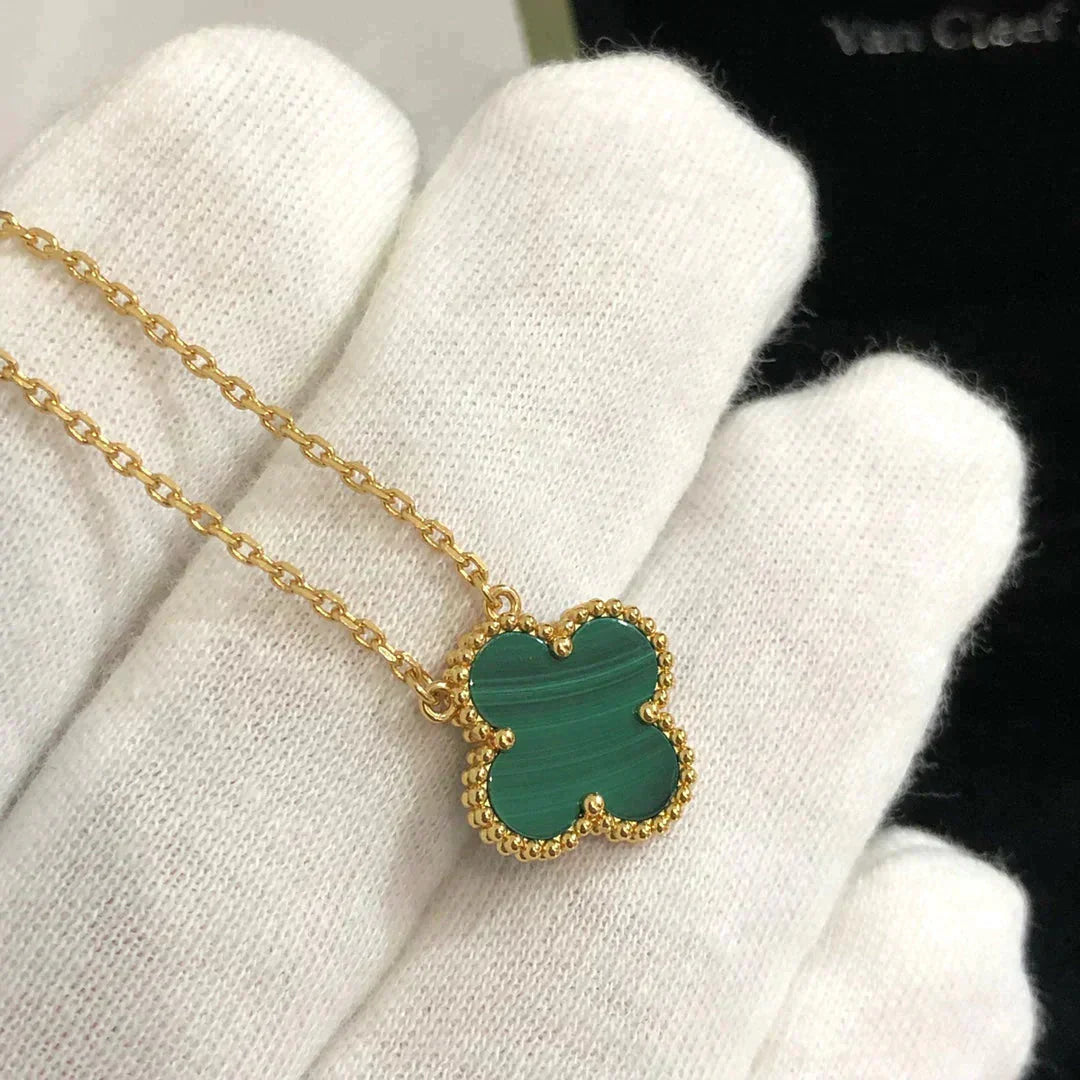 [Baslove]CLOVER 15MM MALACHITE SINGLE FLOWER  NECKLACE