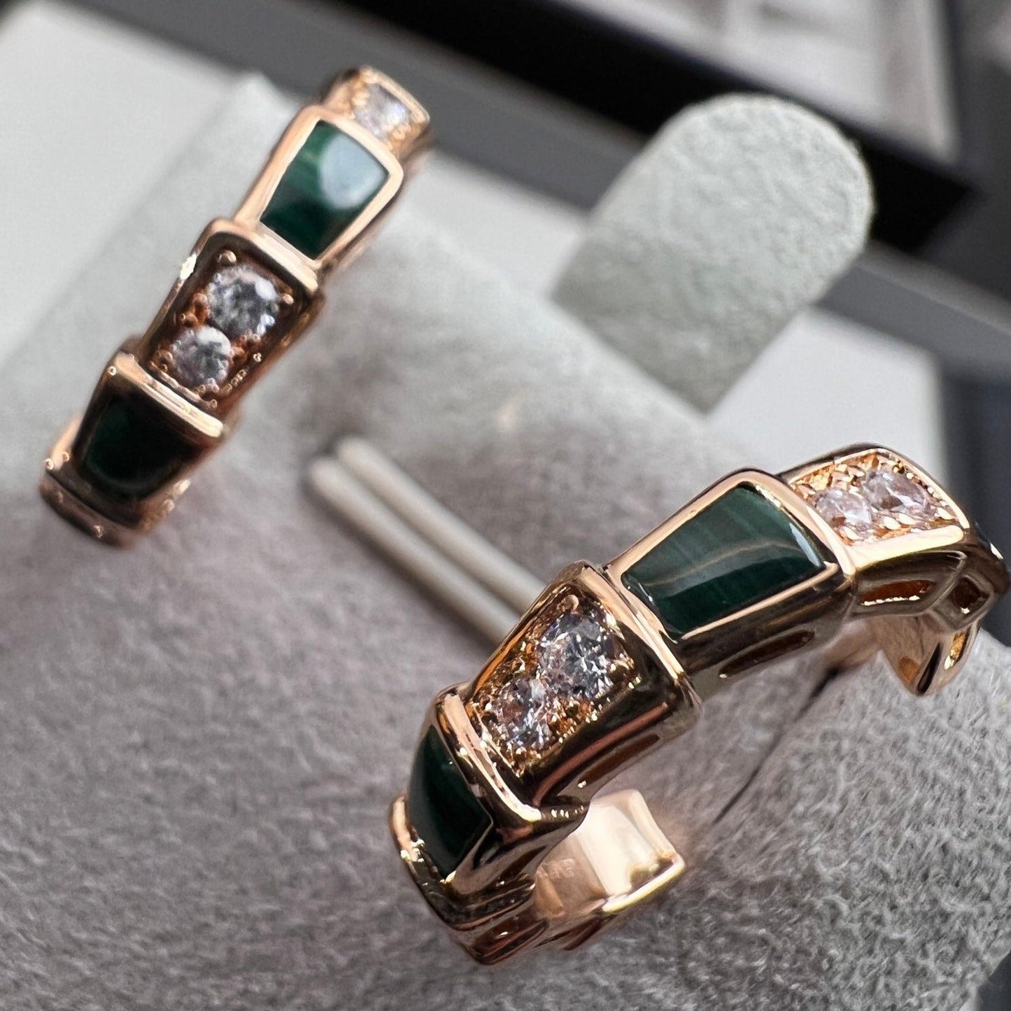 [Baslove]SERPENTI MALACHITE PINK GOLD EARRINGS