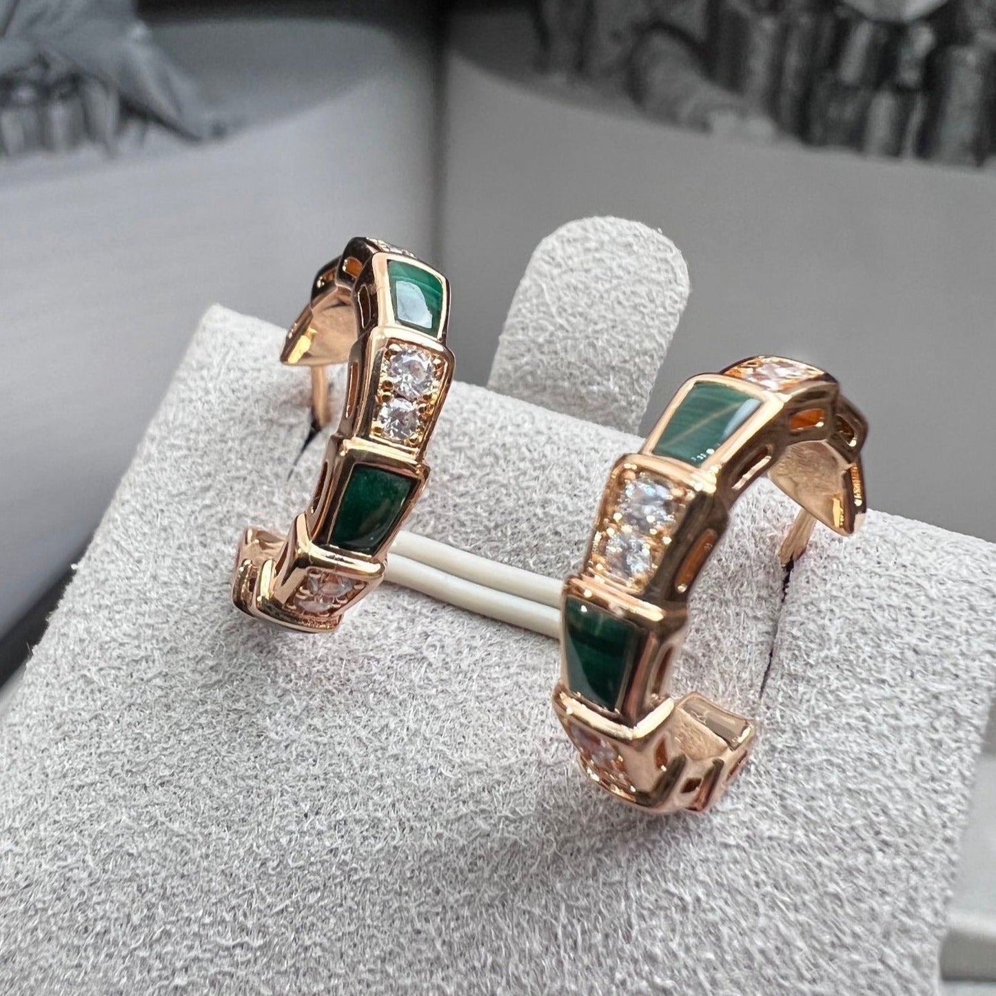 [Baslove]SERPENTI MALACHITE PINK GOLD EARRINGS