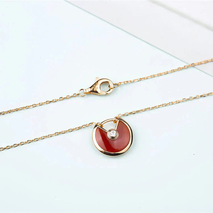 [Baslove]AMULETTE GOLD CARNELIAN ONYX NECKLACE