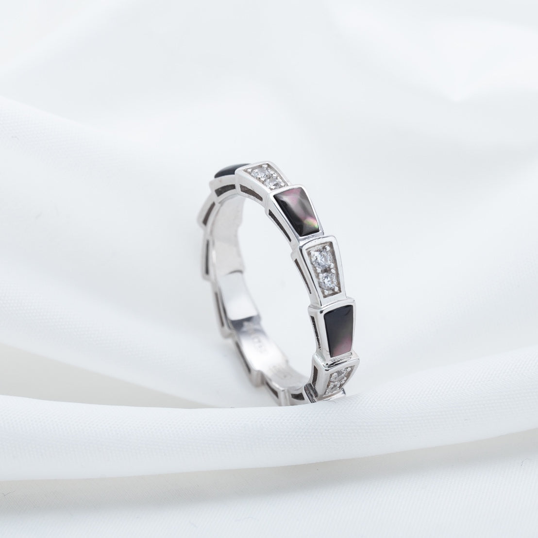 [Baslove]SERPENTI RING SILVER  DIAMOND BLACK MOP 3MM