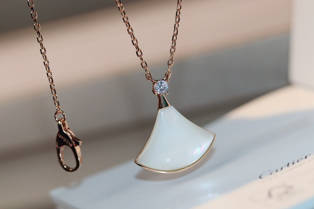 [Baslove]DREAM NECKLACE WHITE MOP PINK GOLD 1 DIAMOND