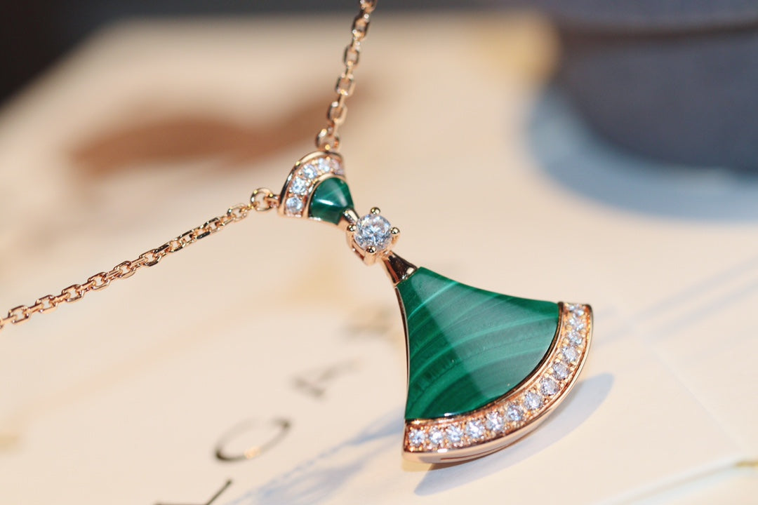 [Baslove]DREAM NECKLACE MALACHITE DIAMOND