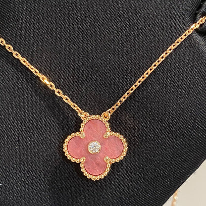 [Baslove]CLOVER 15MM DIAMOND RHODONITE NECKLACE