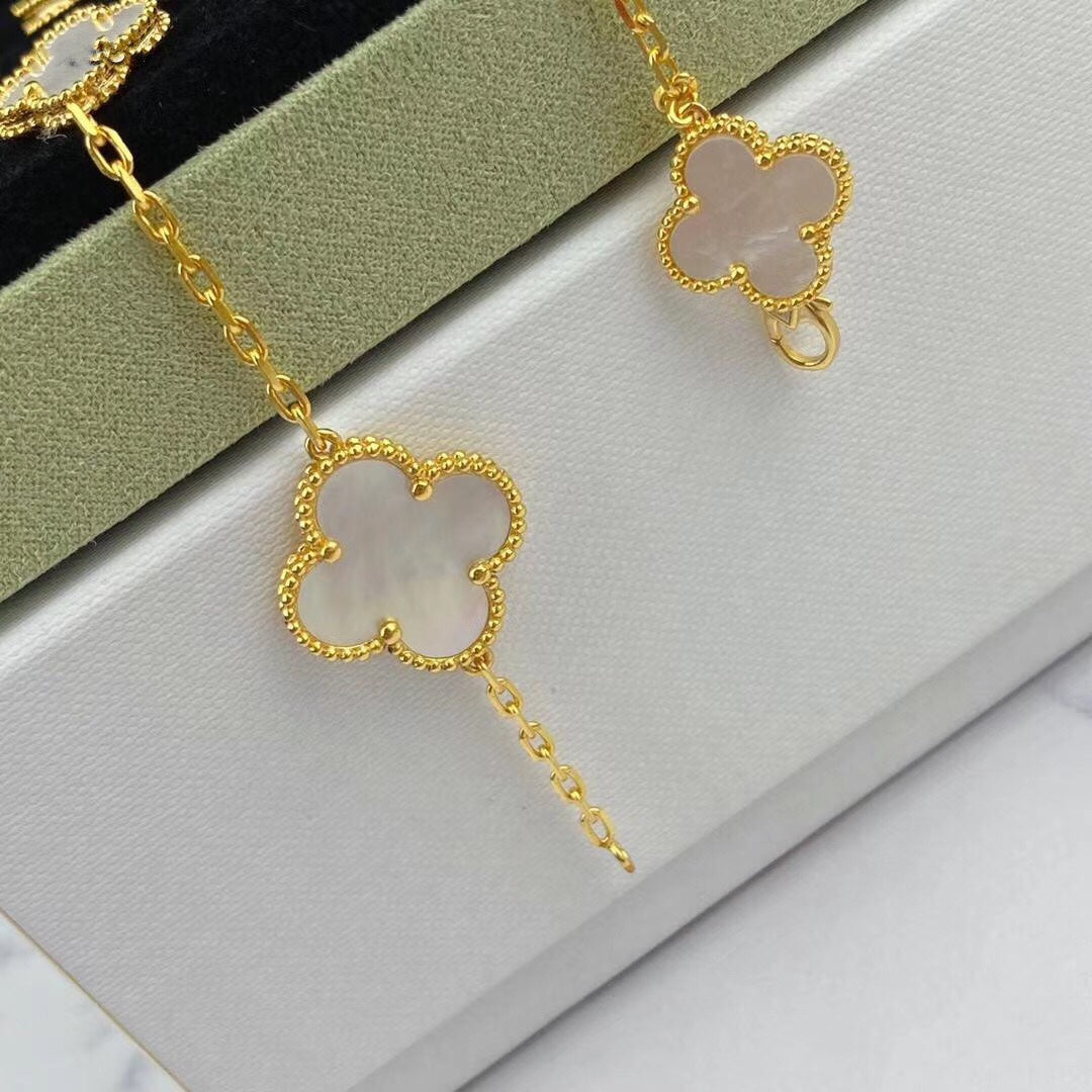 [Baslove]MAGIC CLOVER MOP GOLD BRACELET 5 MOTIFS