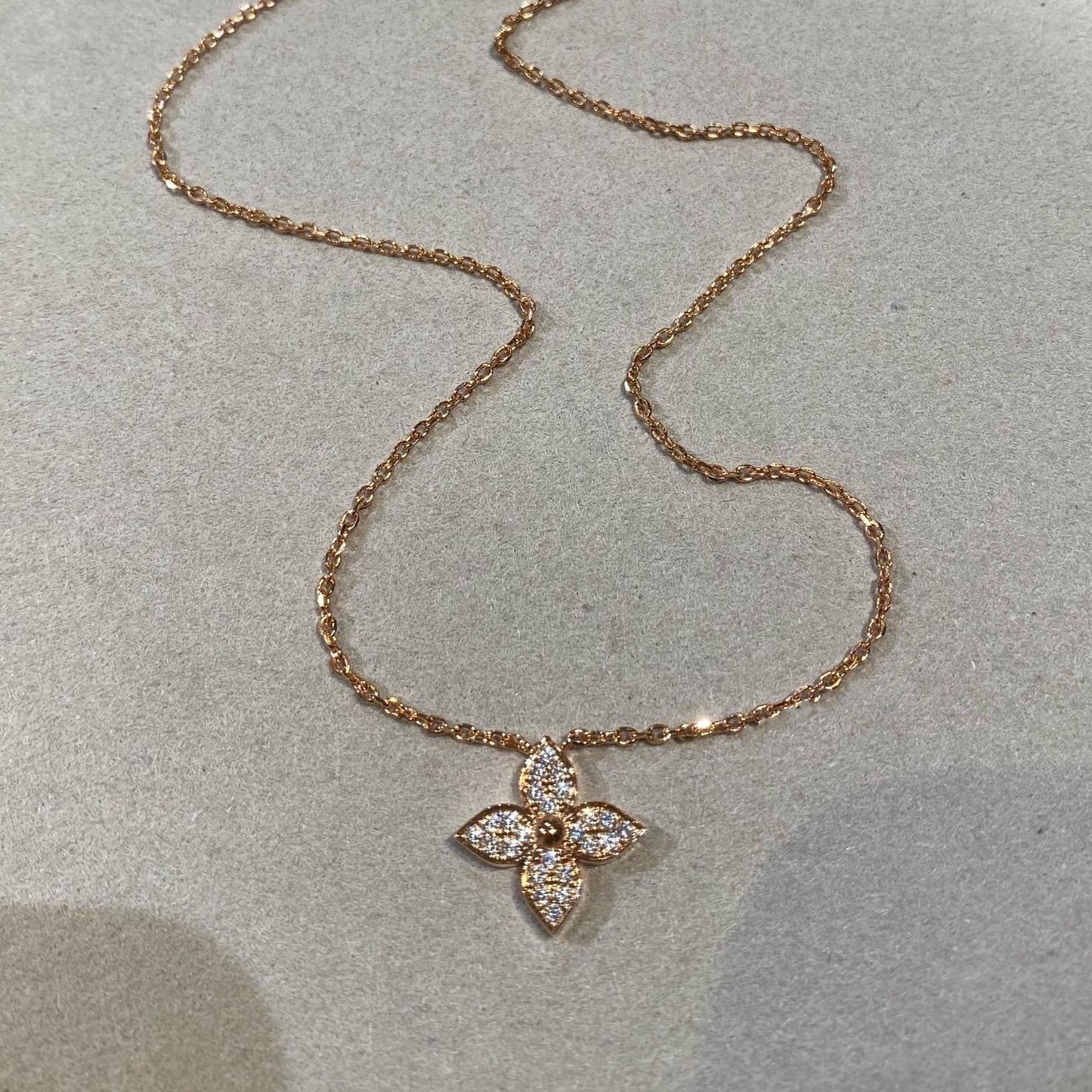 [Baslove]STAR DIAMOND NECKALCE GOLD