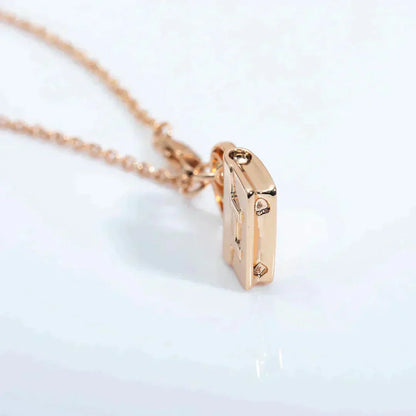 [Baslove]AMULETTE PEDANT ROSE GOLD NECKLACE