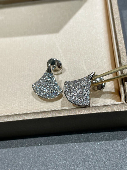 [Baslove]DREAM STUD EARRINGS DIAMOND