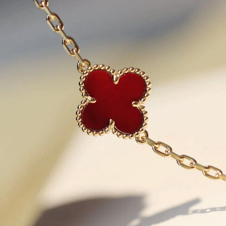 [Baslove]CLOVER 20 MOTIFS CARNELIAN NECKLACE