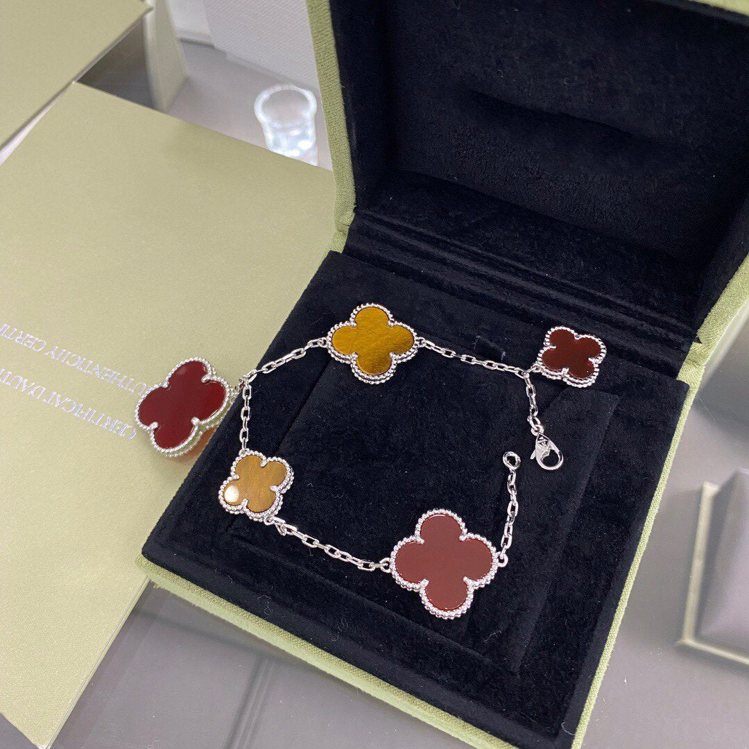 [Baslove]CLOVER 5 MOTIFS SIVLER CARNELIAN TIGER EYE BRACELET