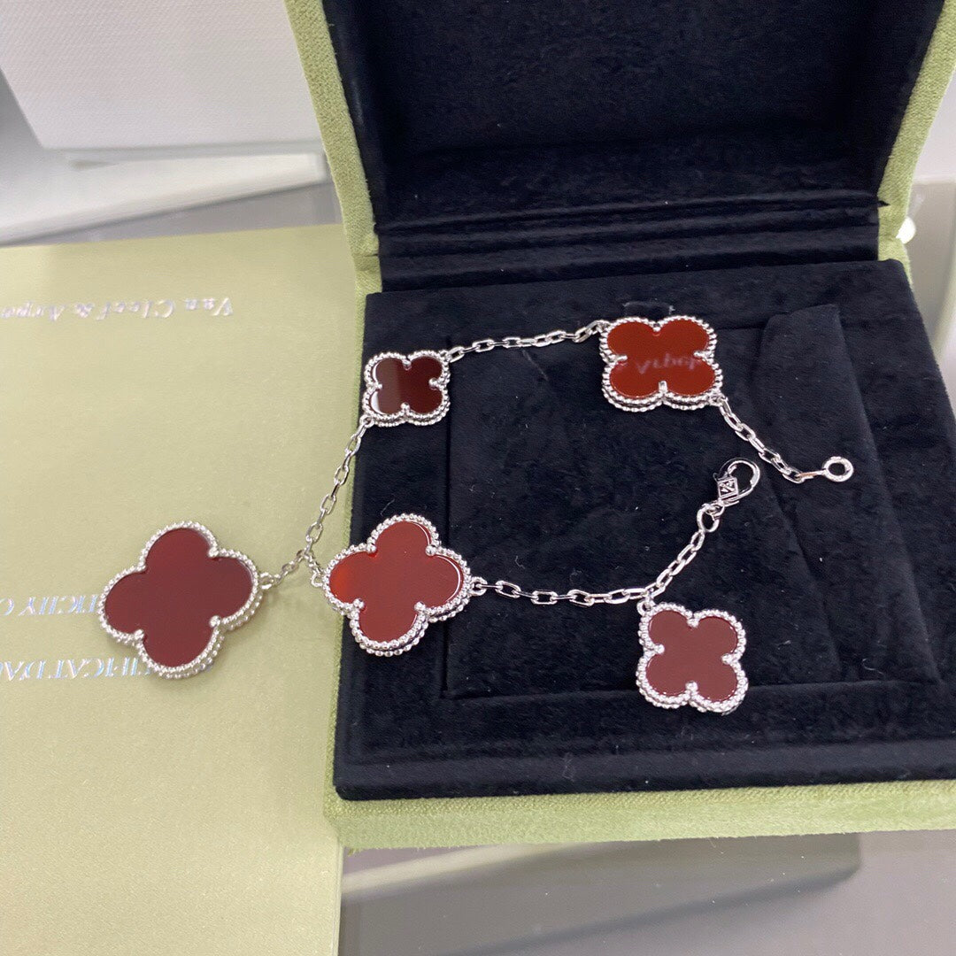 [Baslove]CLOVER 5 MOTIFS SIVLER CARNELIAN BRACELET