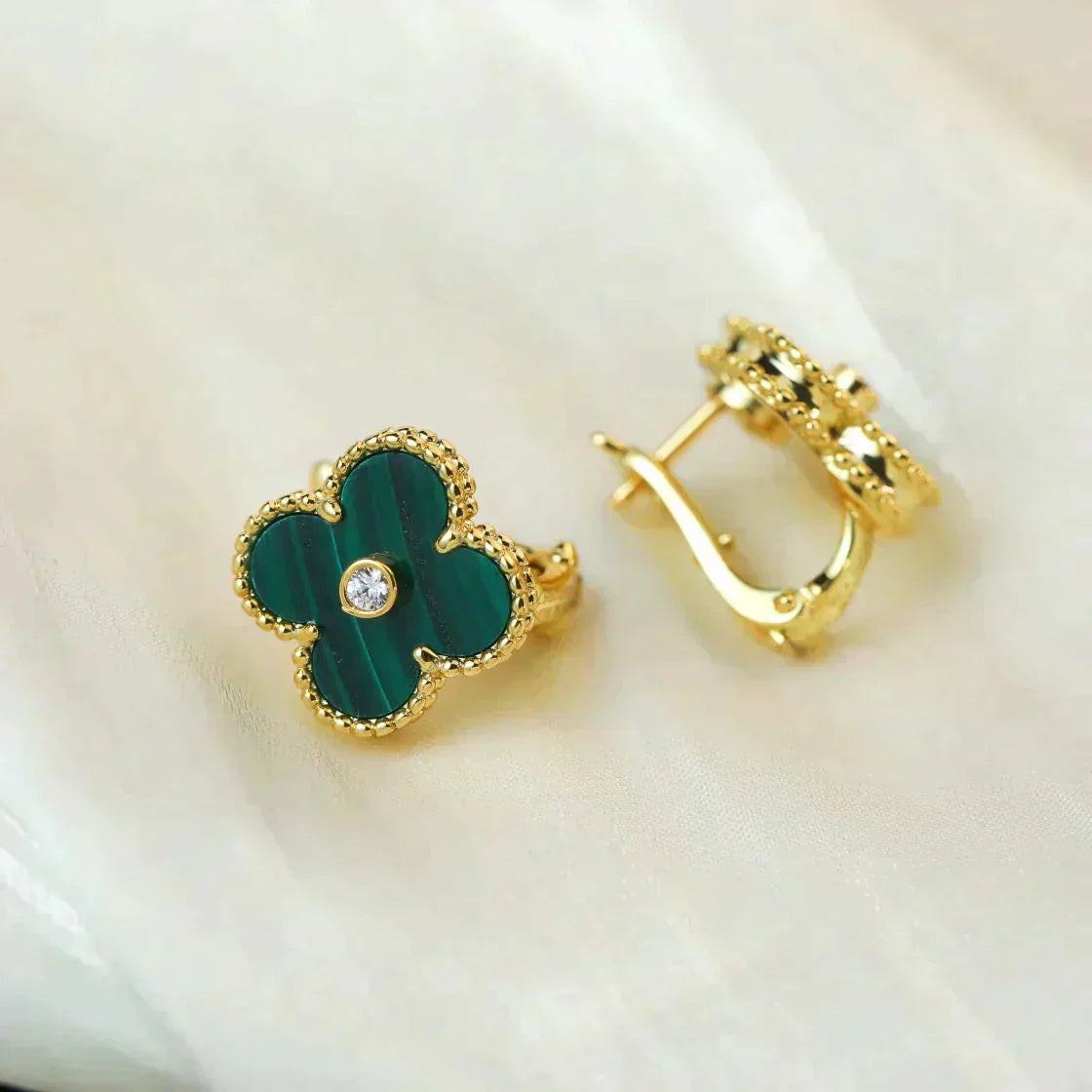 [Baslove]CLOVER MEDIUM 1 MOTIFS MALACHITE DIAMOND EARRINGS