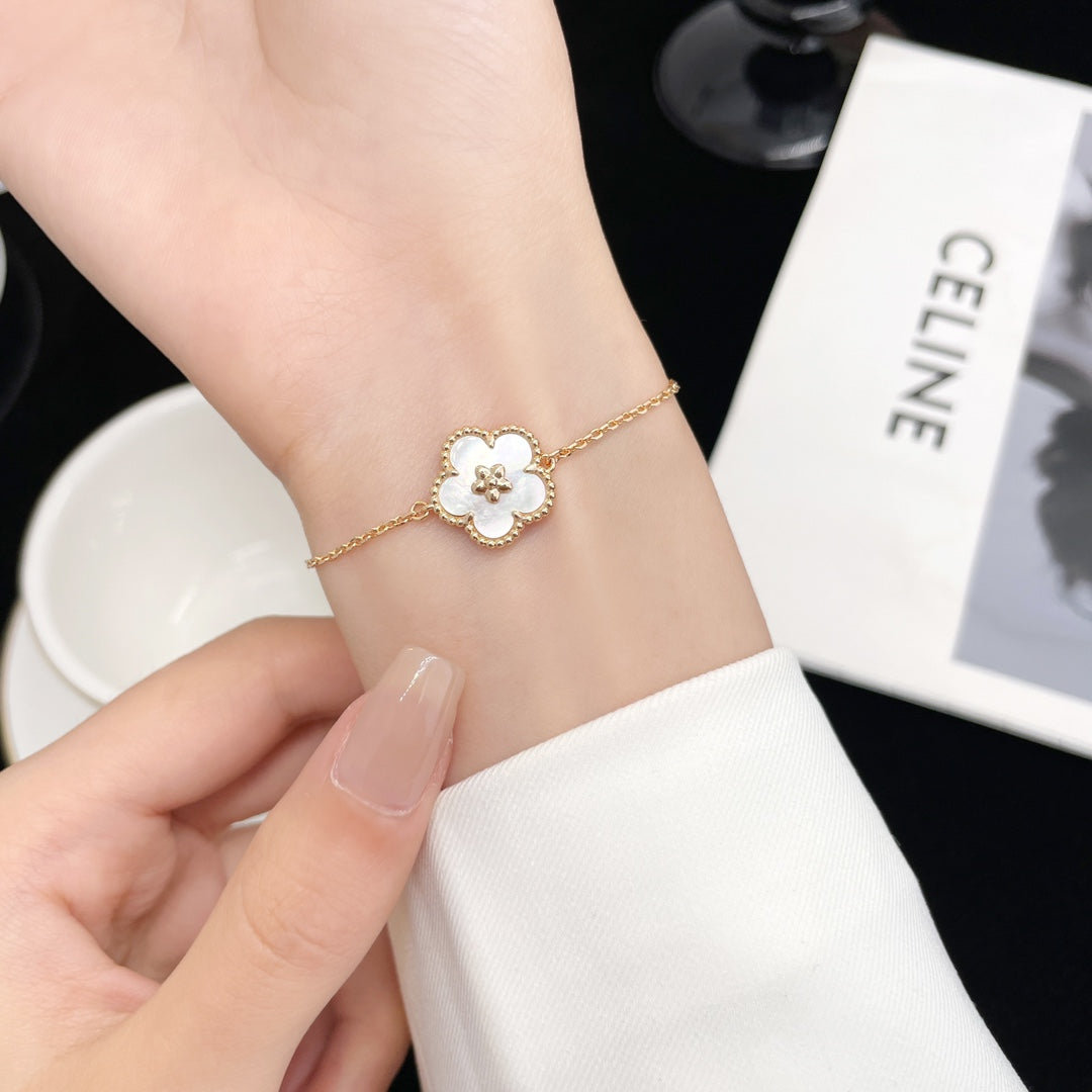 [Baslove]LUCKY SPRING ROSE GOLD MOP BRACELET