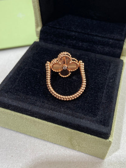 [Baslove]CLOVER RIVERSIBLE ROSE GOLD RING