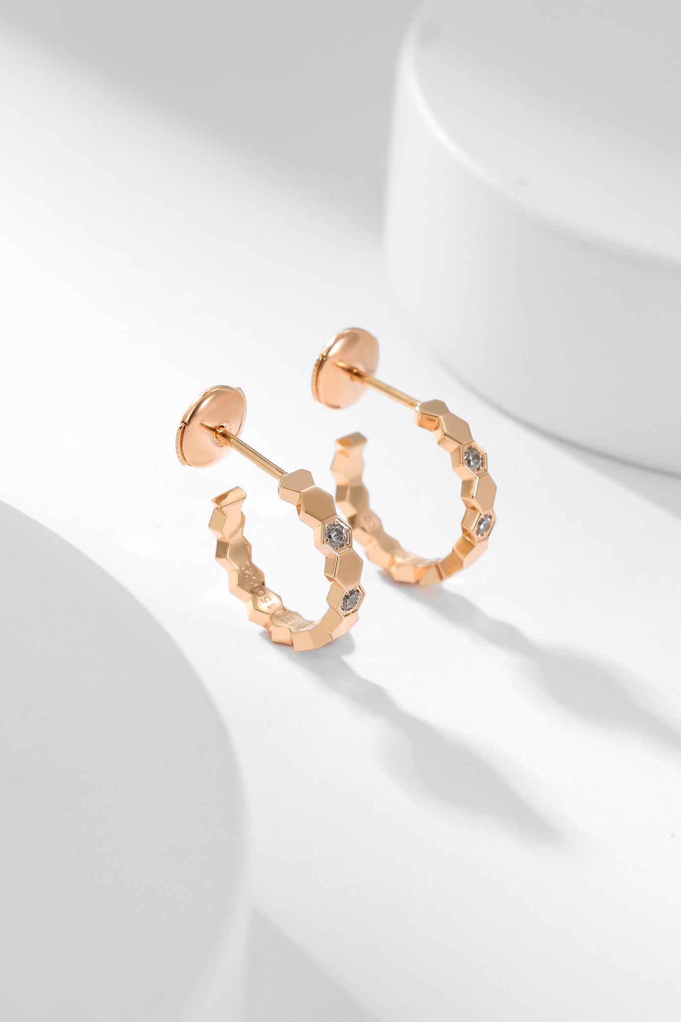 [Baslove]BEE LOVE DIAMOND HOOP EARRINGS