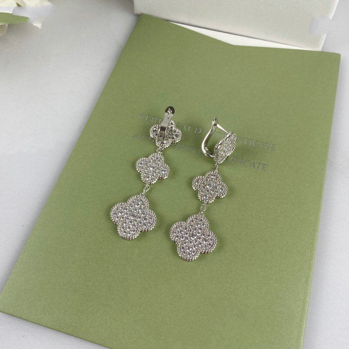 [Baslove]CLOVER 3 MOTIF DIAMOND SILVER DROP EARRINGS