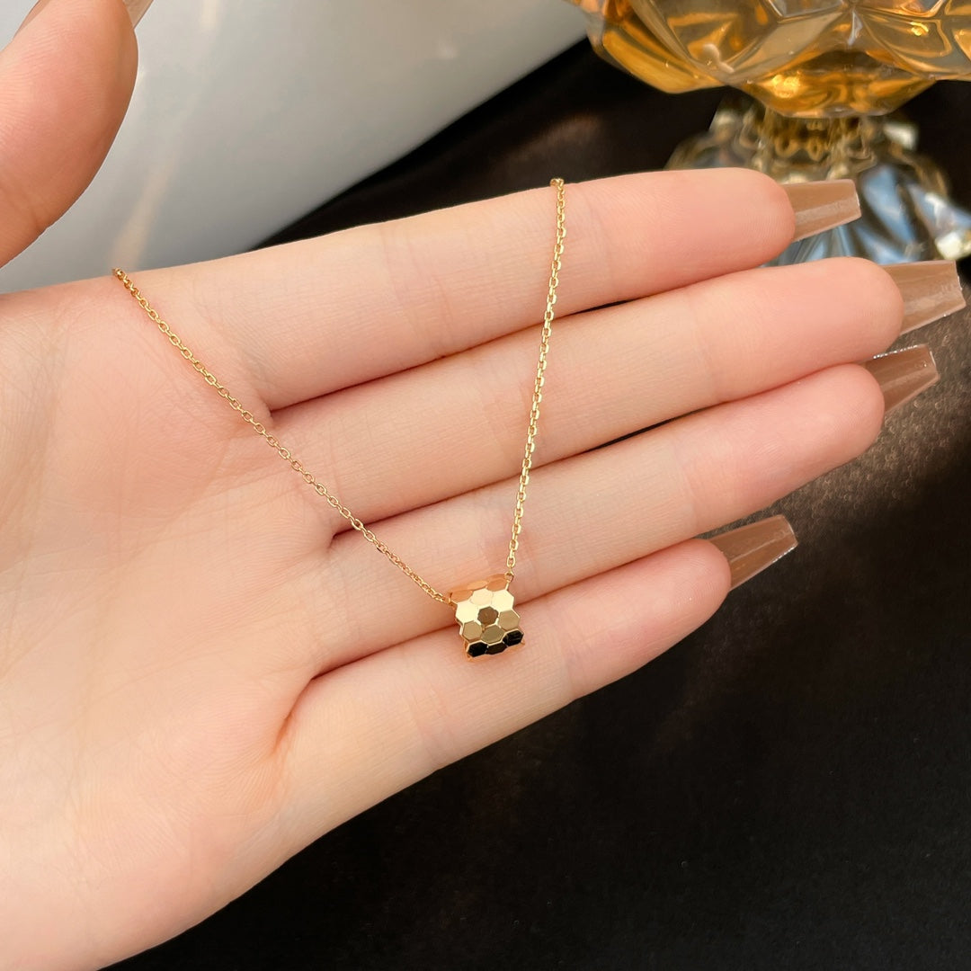 [Baslove]BEE MINI NECKLACE