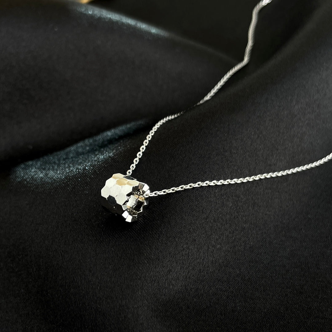 [Baslove]BEE MINI NECKLACE