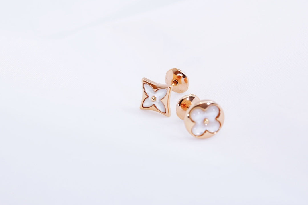 [Baslove]STAR AND SUN PINK GOLD MOP STUD EARRINGS