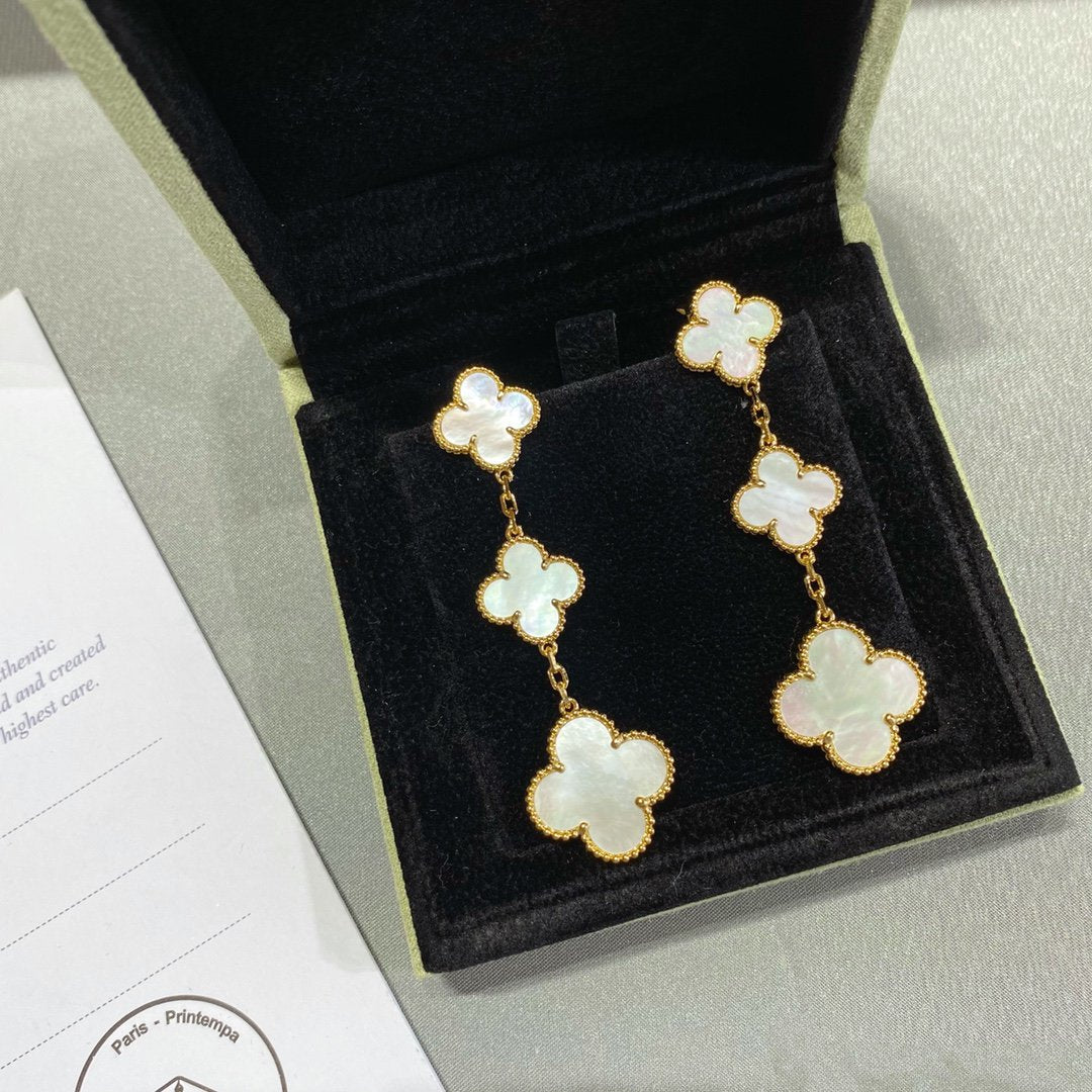 [Baslove]CLOVER MOP 3 MOTIFS GOLD EARRINGS