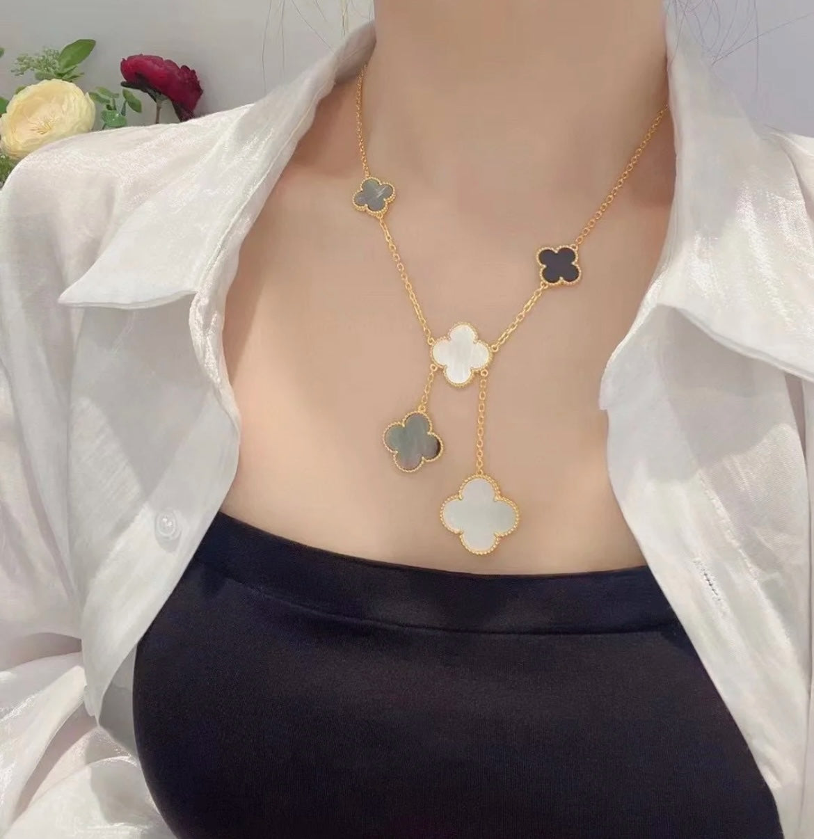 [Baslove]CLOVER 6 MOTIF MOP ONYX GOLD NECKLACE