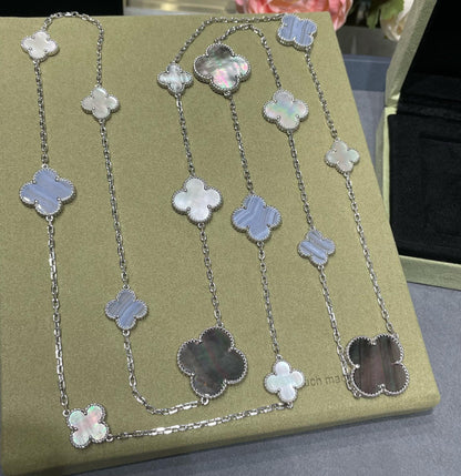 [Baslove]CLOVER 16 MOTIF CHALCEDONY MOP SILVER NECKLACE