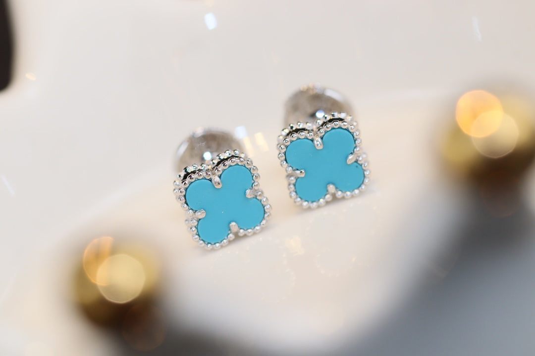 [Baslove]CLOVER MINI TURQUOISE SILVER STUD EARRINGS