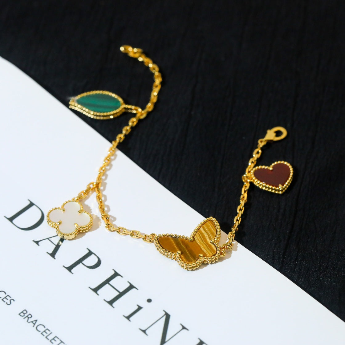 [Baslove]LUCKY SPRING 5 MOTIF GOLD BRACELET