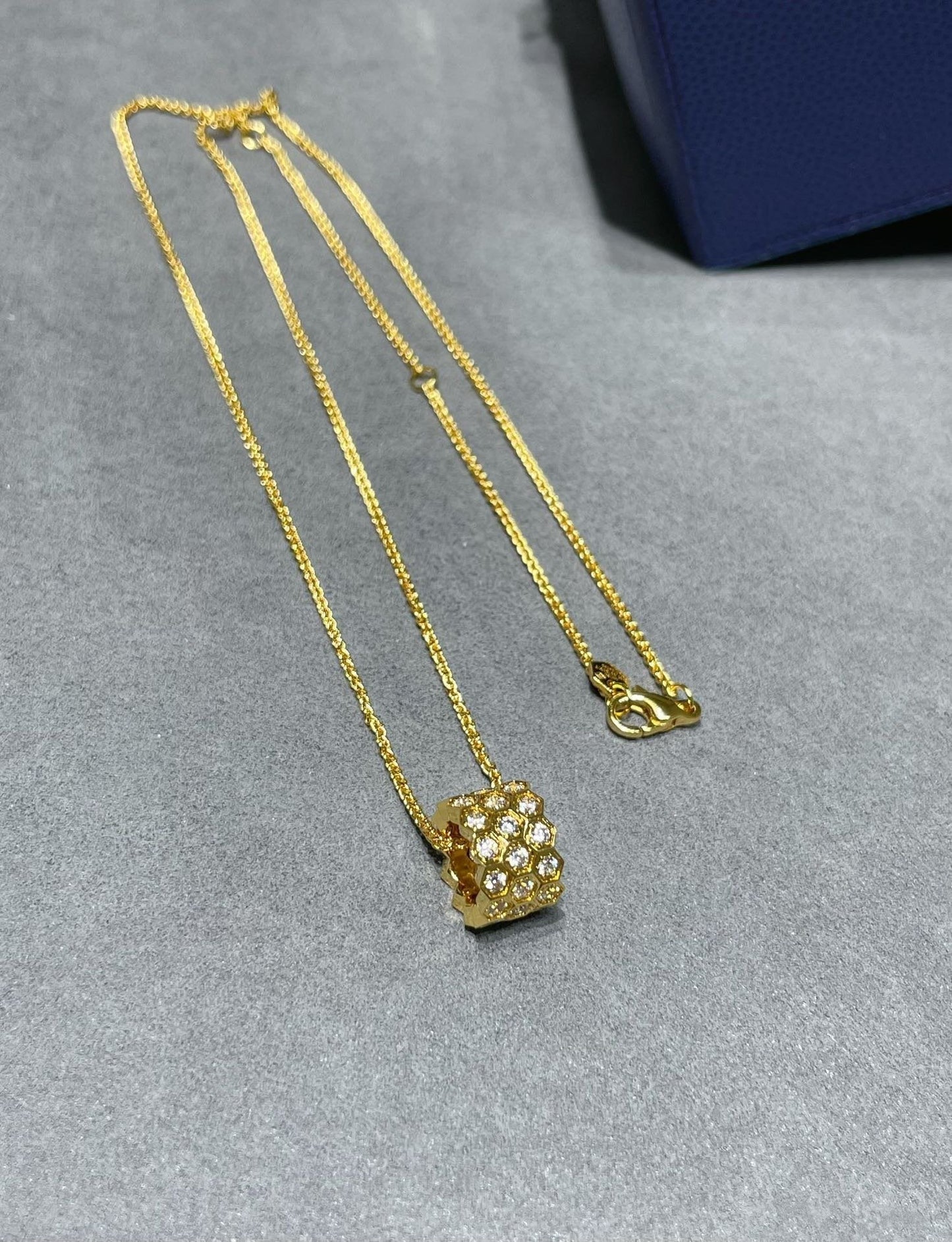 [Baslove]BEE LOVE DIAMOND PAVED 3 ROW NECKLACE