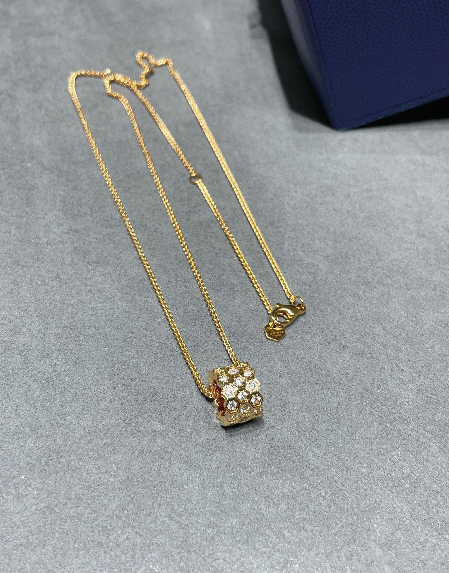 [Baslove]BEE LOVE DIAMOND PAVED 3 ROW NECKLACE