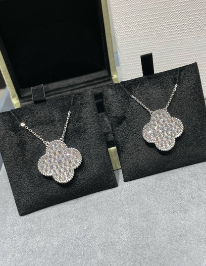 [Baslove]CLOVER 25MM LARGE PENDANT DIAMOND PAVED SILVER NECKLACE